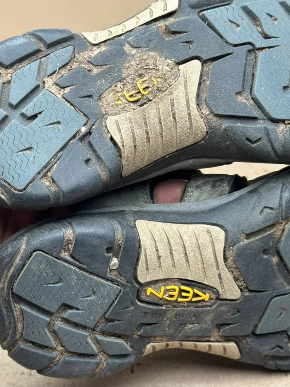 Keen Men's Gray Leather Hiking Sandals Size US 9